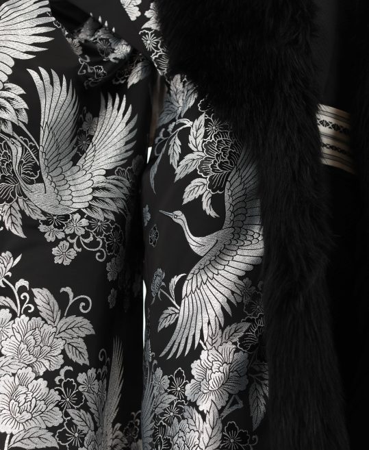 紋付袴レンタル・成人式・結婚式・卒業式【陣羽織】黒　銀の鶴と牡丹